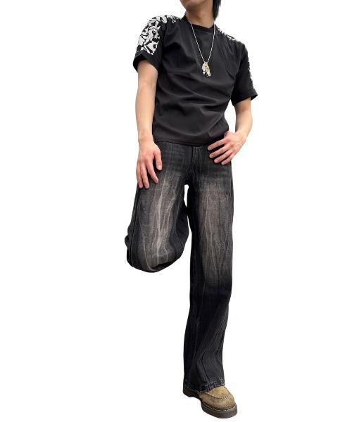 COOK JEANS(クックジーンズ)の「ショルダー切替Tシャツ(Tシャツ/カットソー・メンズ・ブラック系その他/ブラック系その他2/ホワイト系その他・LARGE/MEDIUM)」の10枚目の写真