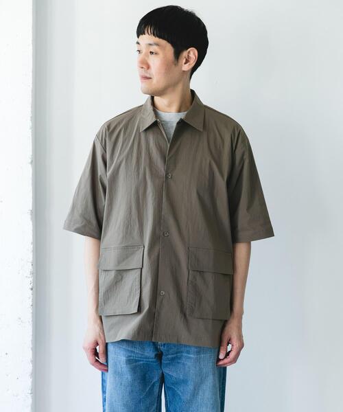 URBAN RESEARCH DOORS（アーバンリサーチドアーズ）の「『UVカット/接触冷感/吸水速乾』ストレッチクロス ビッグポケットショートスリーブシャツ（シャツ/ブラウス・メンズ・ブラック/モカ/チャコールグレー・MEDIUM/LARGE）」の13枚目の写真