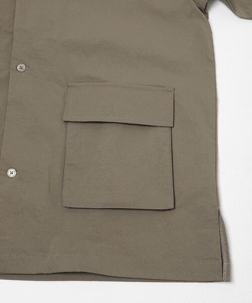 URBAN RESEARCH DOORS（アーバンリサーチドアーズ）の「『UVカット/接触冷感/吸水速乾』ストレッチクロス ビッグポケットショートスリーブシャツ（シャツ/ブラウス・メンズ・ブラック/モカ/チャコールグレー・MEDIUM/LARGE）」の17枚目の写真