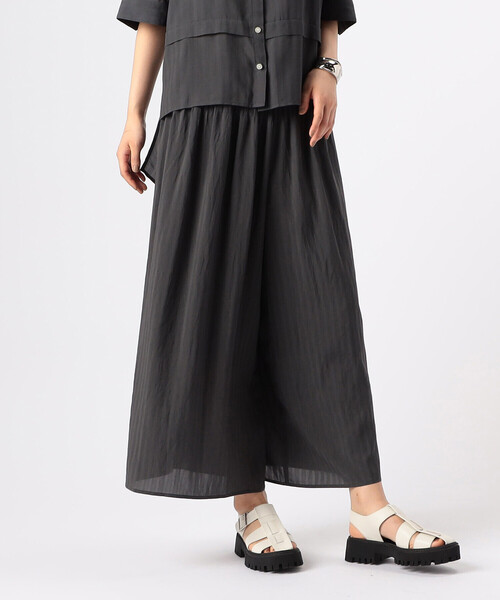 Gabardine K.T（ギャバジンケーティー）の「【セットアップ対応】シアーストライプ ゴムパンツ（その他パンツ・レディース・カーキ・9号）」の5枚目の写真