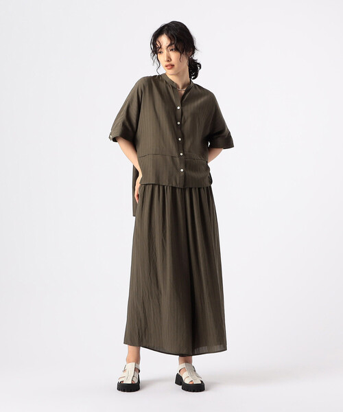 Gabardine K.T（ギャバジンケーティー）の「【セットアップ対応】シアーストライプ ゴムパンツ（その他パンツ・レディース・カーキ・9号）」の8枚目の写真