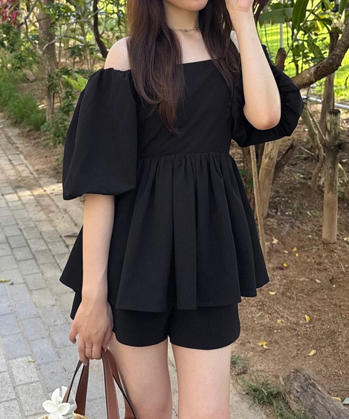 junoah（ジュノア）の「チョーカー付きバックスリットペプラムトップス（シャツ/ブラウス・レディース・アイボリー/ブラック/ライトブルー・LARGE/MEDIUM/SMALL）」の9枚目の写真