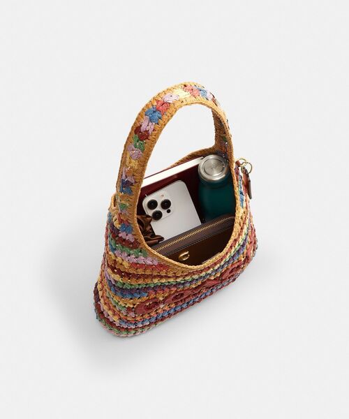COACH(コーチ)の「ブルックリン ショルダー バッグ 28(かごバッグ)(かごバッグ・レディース・マルチ・ONE)」の6枚目の写真