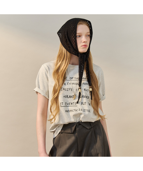 MAXZA(マージャコレクション)の「ニットスカーフセットレタリング半袖Tシャツ(Tシャツ/カットソー・レディース・オートミール/チャコール・FREE)」の2枚目の写真