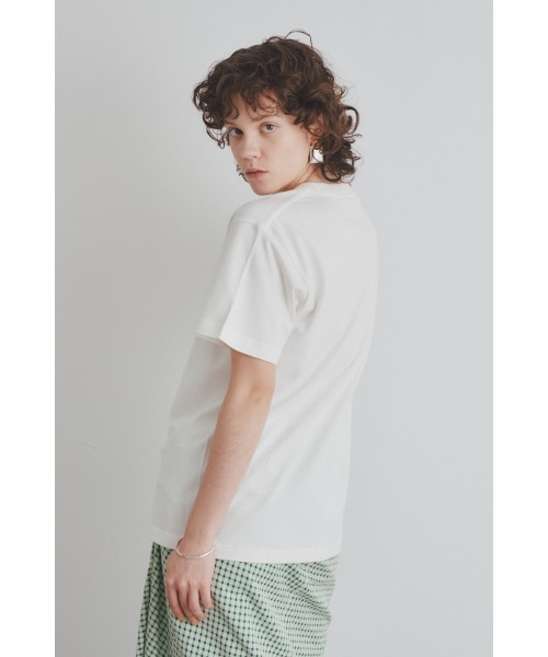 Muel Chic(ミュエルシック)の「Calm Tshirt / カルムTシャツ(Tシャツ/カットソー・レディース・ベージュ/インディゴブルー/オフホワイト/ブラック/ライトピンク・FREE)」の15枚目の写真