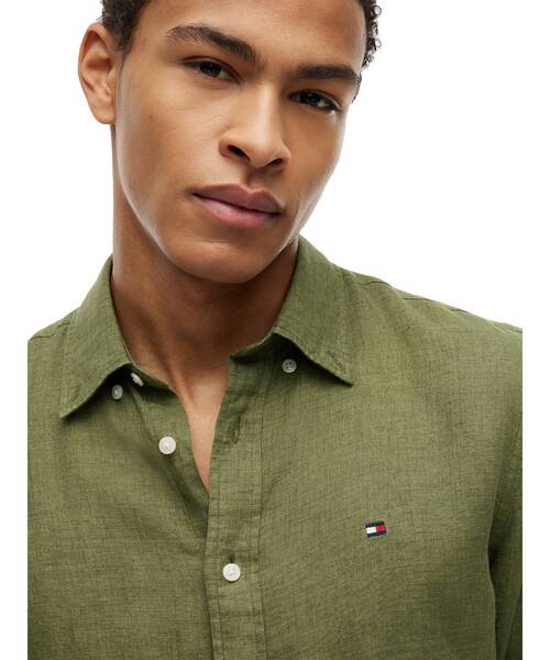 TOMMY HILFIGER（トミーヒルフィガー）の「ピグメント加工リネンソリッドシャツ（シャツ/ブラウス・メンズ・ブルー/ホワイト/ネイビー/グリーン・LARGE/X-LARGE/SMALL/MEDIUM）」の21枚目の写真