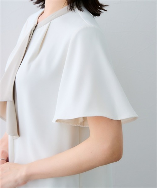 7days Life Styling(セブンデイズライフスタイリング)の「美極とろみ素材 配色フレアボウタイ半袖ブラウス(シャツ/ブラウス・レディース・チャコール/ホワイト系・3L/LL/L/M/S)」の7枚目の写真
