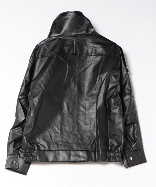 Ritzy(リッツィー)の「オーバーサイズ レザージャケット(ピーコート・レディース・ブラウン/ブラック・M)」の19枚目の写真