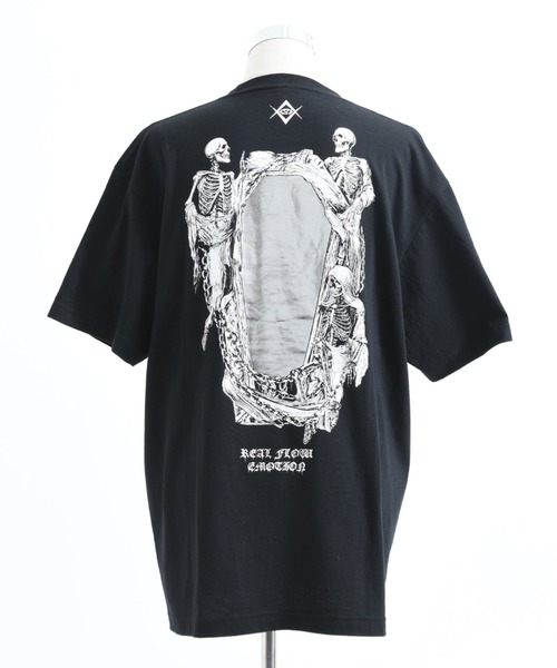 REFLEM(レフレム)の「『REFLEM/レフレム』ホログラムスカルプリントTシャツ/ハーフスリーブカットソー(Tシャツ/カットソー・レディース・ホワイト/ブラック・FREE)」の19枚目の写真