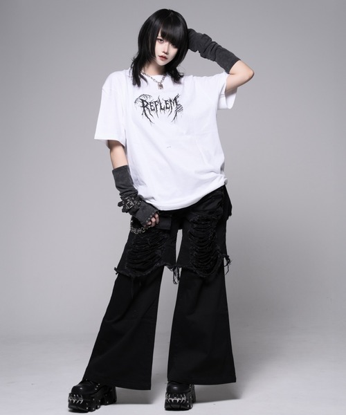 REFLEM(レフレム)の「『REFLEM/レフレム』ホログラムスカルプリントTシャツ/ハーフスリーブカットソー(Tシャツ/カットソー・レディース・ホワイト/ブラック・FREE)」の16枚目の写真