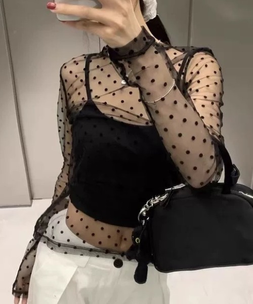ampm(エーエムピーエム)の「ドット柄チュールロングスリーブトップス(Tシャツ/カットソー・レディース・ブラック/ホワイト・FREE)」の2枚目の写真