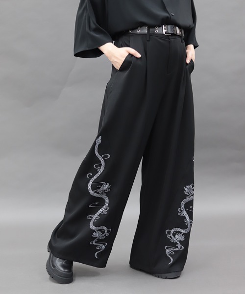 蛇×蓮刺繍ワイドパンツ（その他パンツ）｜REZEN（リゼン）の