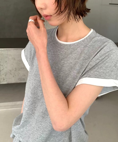 CHUN CHUN NOTES(チュンチュンノーツ)の「26SS/配色ロールスリーブフレンチTシャツ(Tシャツ/カットソー・レディース・ホワイト/ベージュ/ライトグレー・F)」の9枚目の写真