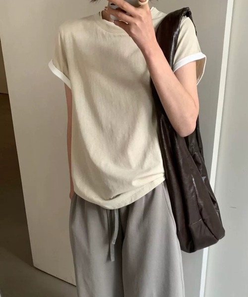 CHUN CHUN NOTES(チュンチュンノーツ)の「26SS/配色ロールスリーブフレンチTシャツ(Tシャツ/カットソー・レディース・ホワイト/ベージュ/ライトグレー・F)」の10枚目の写真