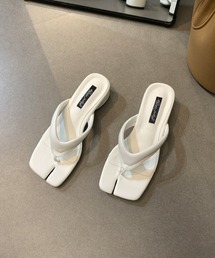 Girly Doll（ガーリードール）の「ローヒールトングサンダル（サンダル）」