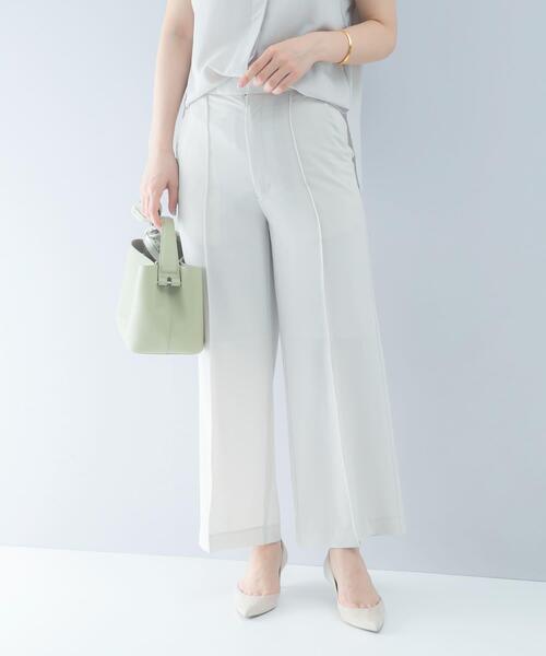 URBAN RESEARCH ROSSO WOMEN（アーバンリサーチ　ロッソ）の「クールタッチ 防シワ ストレートパンツ（その他パンツ・レディース・ブルー系その他/ベージュ系その他・38/36）」の3枚目の写真