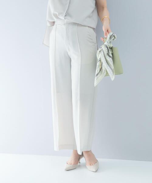 URBAN RESEARCH ROSSO WOMEN（アーバンリサーチ　ロッソ）の「クールタッチ 防シワ ストレートパンツ（その他パンツ・レディース・ブルー系その他/ベージュ系その他・38/36）」の4枚目の写真