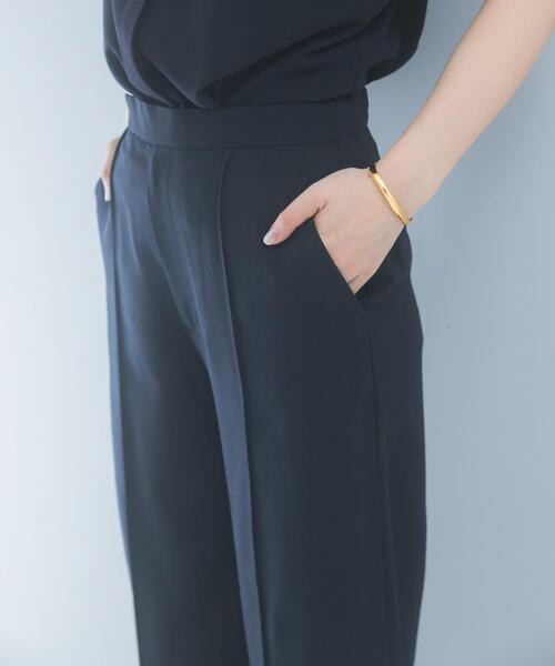 URBAN RESEARCH ROSSO WOMEN（アーバンリサーチ　ロッソ）の「クールタッチ 防シワ ストレートパンツ（その他パンツ・レディース・ブルー系その他/ベージュ系その他・38/36）」の18枚目の写真