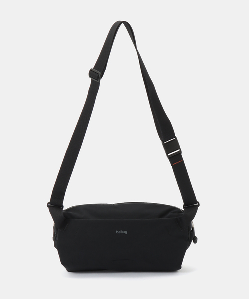 VERMEIL par iena(ヴェルメイユパーイエナ)の「《追加》Bellroy ベルロイ Lite Sling BLLA-BLK-234(ショルダーバッグ・レディース・ブラック・FREE)」の3枚目の写真