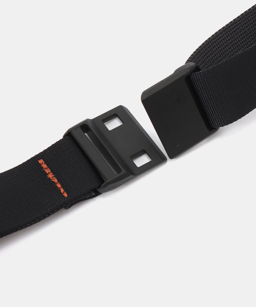 VERMEIL par iena(ヴェルメイユパーイエナ)の「《追加》Bellroy ベルロイ Lite Sling BLLA-BLK-234(ショルダーバッグ・レディース・ブラック・FREE)」の16枚目の写真