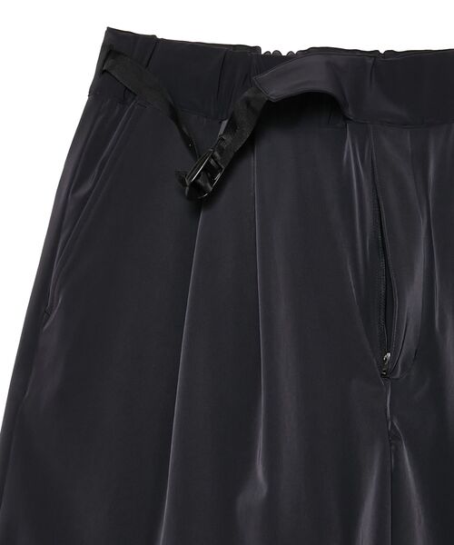 N.HOOLYWOOD COMPILE(N.ハリウッド コンパイル)の「GURKHA EASY HALF PANTS(その他パンツ・メンズ・ベージュ/ネイビー・38/36/40)」の8枚目の写真