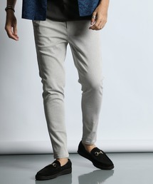 The DUFFER of ST.GEORGE | BLACK YARN WHITE SLACKS：スリムテーパード ホワイトパンツ(スラックス)