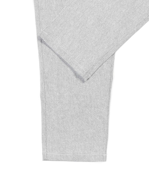 The DUFFER of ST.GEORGE(ザダファーオブセントジョージ)の「BLACK YARN WHITE SLACKS:スリムテーパード ホワイトパンツ(スラックス・メンズ・ホワイト・X-LARGE/LARGE/MEDIUM/SMALL)」の8枚目の写真