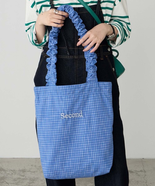 BONLECILL Marche(ボンルシールマルシェ)の「【BONLECILL Marche】ギャザーハンドルチェック柄トートバッグ(トートバッグ・レディース・ブラック/ブルー/イエロー/ベージュ・FREE)」の3枚目の写真