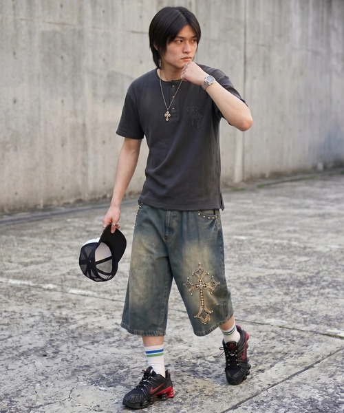 FREE DEE(フリー ディー)の「A'GEM/9 × .kom 『FREEDEE/フリーディー』クロス刺繍ヘンリーネックワッフルTシャツ(Tシャツ/カットソー・メンズ・カーキ/ブラック/アイボリー/チャコールグレー/A/レッド・M/L)」の12枚目の写真