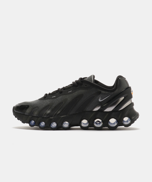 NIKE(ナイキ)の「NIKE W AIR MAX DN8 HF5509-002(スニーカー・レディース・ブラック・23cm/23.5cm/24cm/24.5cm)」の1枚目の写真