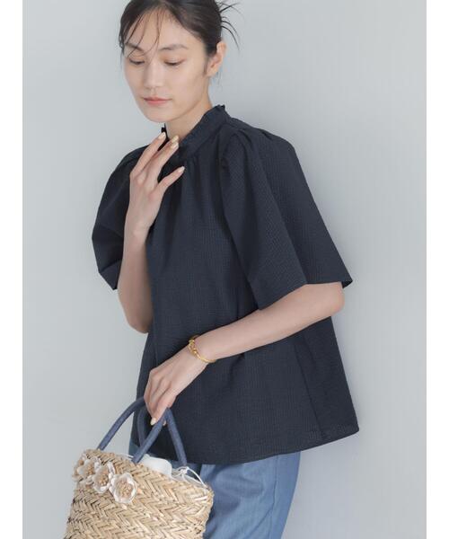 Te chichi(テチチ)の「シアサッカーフレアスリーブブラウス(セットアップ可)(シャツ/ブラウス・レディース・ブルー/ネイビー/サックスブルー・F)」の2枚目の写真
