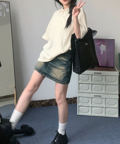 &soiree(アンドソワレ)の「サマーニット半袖ポロ襟トップス(その他トップス・レディース・オフホワイト・MEDIUM/LARGE/X-LARGE)」の5枚目の写真