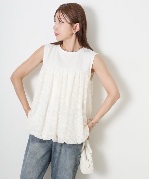 Riberry(リベリー)の「レース切替バルーンノースリーブトップス(Tシャツ/カットソー・レディース・ブラック/モカ/ネイビー/アイボリー・MEDIUM)」の2枚目の写真