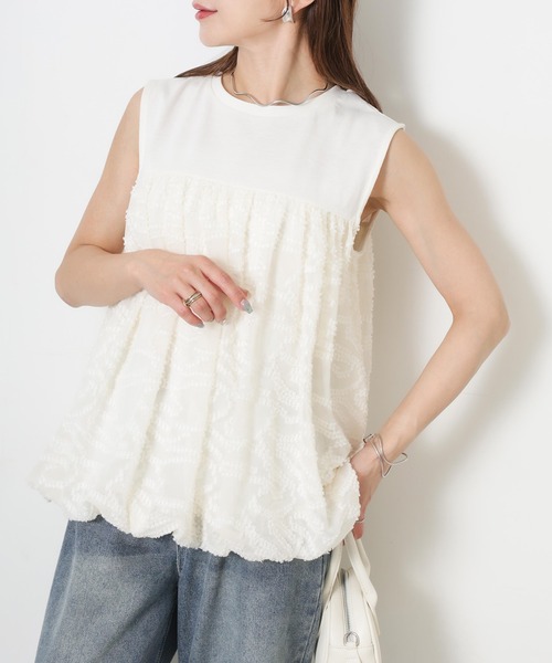 Riberry(リベリー)の「レース切替バルーンノースリーブトップス(Tシャツ/カットソー・レディース・ブラック/モカ/ネイビー/アイボリー・MEDIUM)」の5枚目の写真
