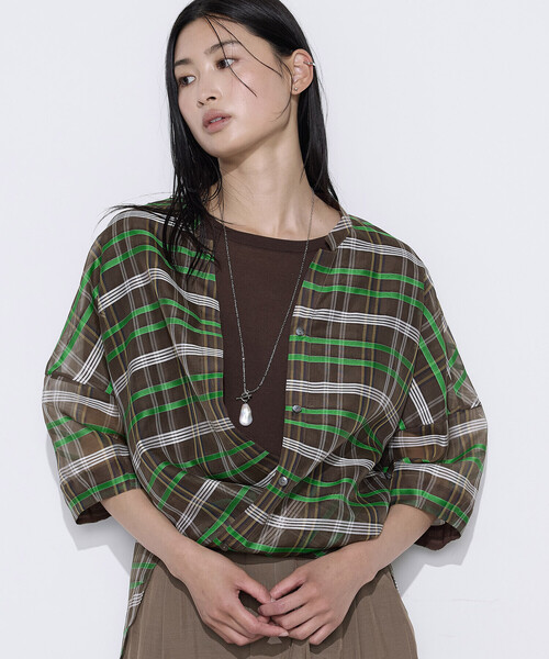 K.T KIYOKO TAKASE(キヨコタカセ)の「【セットアップ対応】シルクシアーチェック 2WAYシャツ羽織り(シャツ/ブラウス・レディース・ブラウン系その他/ブルー系その他・9号/7号)」の12枚目の写真