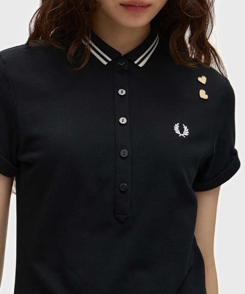 FRED PERRY(フレッドペリー)の「Amy Winehouse Tipped Polo Dress/エイミー・ワインハウス ティップドポロワンピース(ワンピース・レディース・ブラック・8/10)」の3枚目の写真