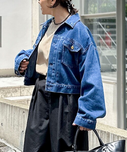 Rie Miller(リエミラー)の「【RM denim】バックひねりデザインショート丈Gジャン(デニムジャケット・レディース・インディゴブルー・FREE)」の1枚目の写真