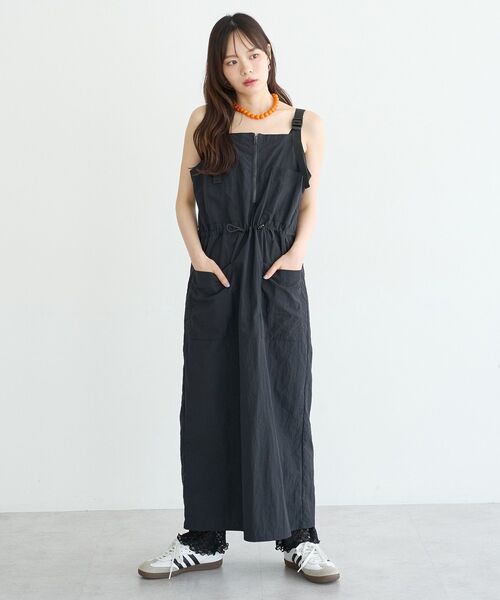 earth music&ecology(アースミュージックアンドエコロジー)の「レースフレアパンツ(その他パンツ・レディース・ブラック/オフホワイト・FREE)」の8枚目の写真