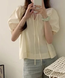 リボンネックパフスリーブブラウス