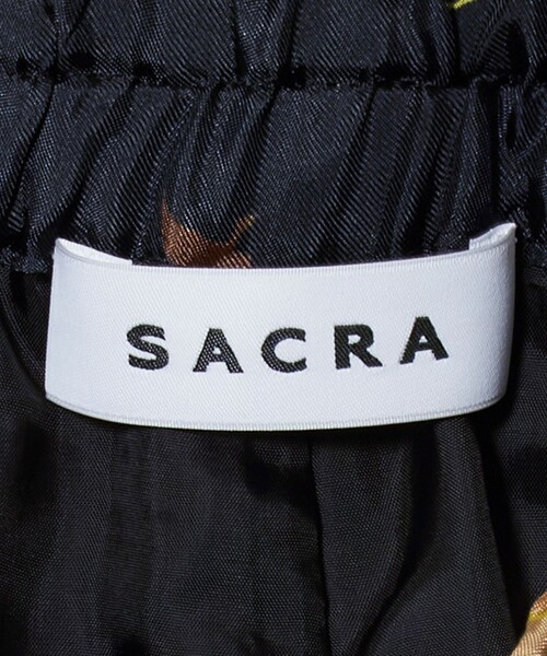 SACRA（サクラ）の「＜SACRA＞ジオメトリック プリント パンツ（その他パンツ・レディース・ブラック・36/38）」の16枚目の写真