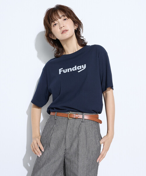 COMME CA Wardrobe(コムサワードローブ)の「〔 +サイズ 〕ヴィンテージ天竺 Tシャツ(Tシャツ/カットソー・レディース・ホワイト/ネイビー・13号)」の2枚目の写真