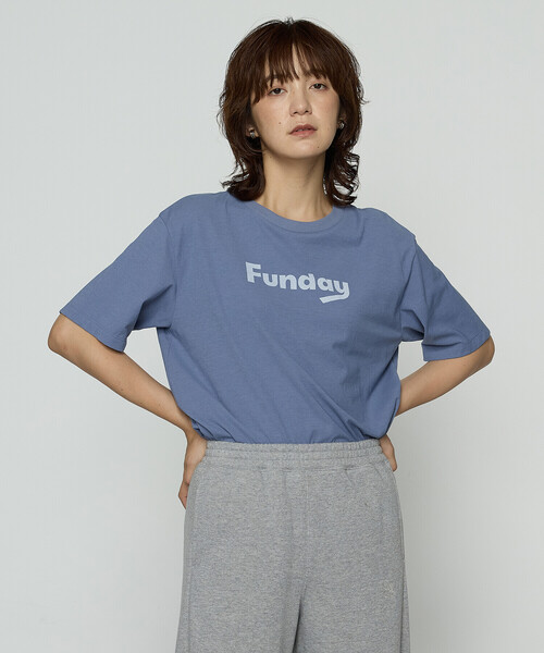 COMME CA Wardrobe(コムサワードローブ)の「〔 +サイズ 〕ヴィンテージ天竺 Tシャツ(Tシャツ/カットソー・レディース・ホワイト/ネイビー・13号)」の4枚目の写真