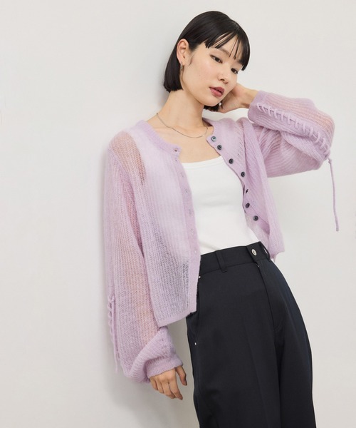 ADAM ET ROPE'（アダムエロペ）の「【WEB限定】シアーモヘアリボンカーディガン（カーディガン/ボレロ・レディース・パープル系その他/チャコールグレー/ホワイト・FREE）」の3枚目の写真
