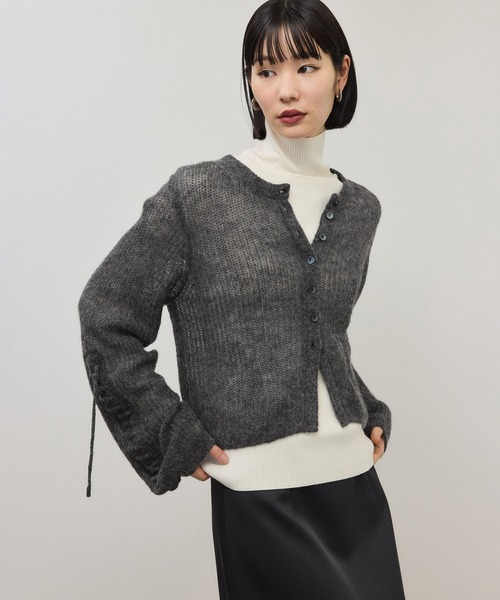ADAM ET ROPE'（アダムエロペ）の「【WEB限定】シアーモヘアリボンカーディガン（カーディガン/ボレロ・レディース・パープル系その他/チャコールグレー/ホワイト・FREE）」の2枚目の写真