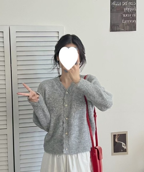 Ritzy(リッツィー)の「透かし花柄ウェーブネックニットカーディガン(カーディガン/ボレロ・レディース・ベージュ/グレー/ホワイト・FREE)」の17枚目の写真