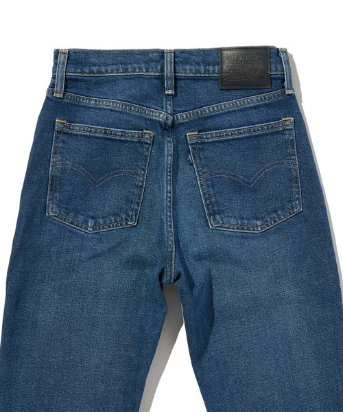 Levi's(リーバイス)の「Levi's/リーバイス BLUETAB(TM) ハイライズ スリムジーンズ ミディアムインディゴ(デニムパンツ・レディース・ブルー・28inch/27inch/26inch/25inch/24inch/23inch)」の10枚目の写真
