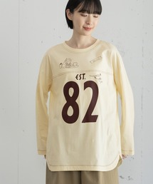 est82プリントナンバリングトップス