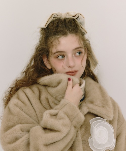 idem(イデム)の「big ribbon barrette / ビッグリボンバレッタ(バレッタ/ヘアクリップ・レディース・アイボリー/その他/ブラック・FREE)」の8枚目の写真