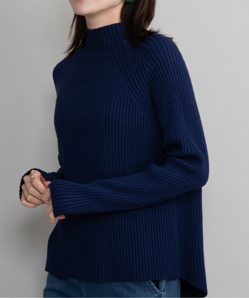 lodie(ロディ)の「【全10色展開】ハイネックリブニット(ニット/セーター・レディース・ピンク/ブラック/ブルー/レッド/イエロー/ネイビー/グリーン/アイボリー/オレンジ/グレー・FREE)」の5枚目の写真