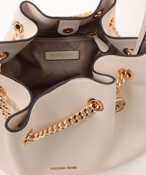 MICHAEL KORS(マイケルコース)の「MINA LG CONV CHAIN SHLDR(ショルダーバッグ・レディース・ベージュ系・FREE)」の4枚目の写真